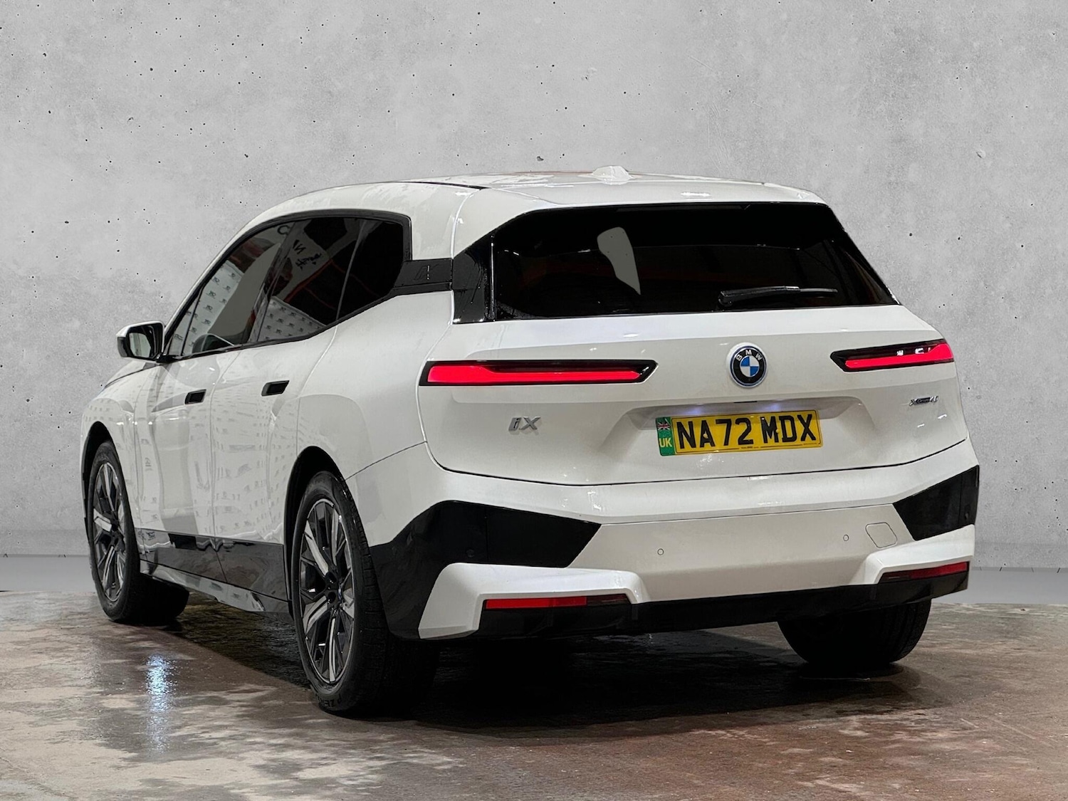 Used BMW iX 2022 for sale - 76926593: Photo 3