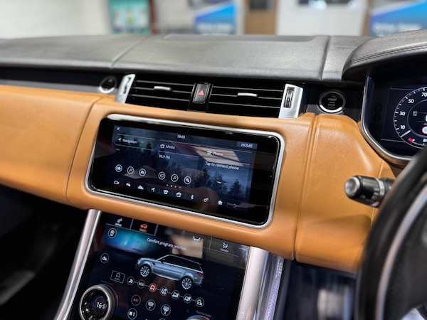 Used Land Rover Range Rover Sport 2018 for sale - 75060579: Photo 9