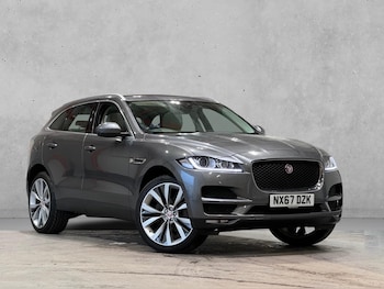 Used Jaguar F-Pace 2017 for sale - 77315204: Photo