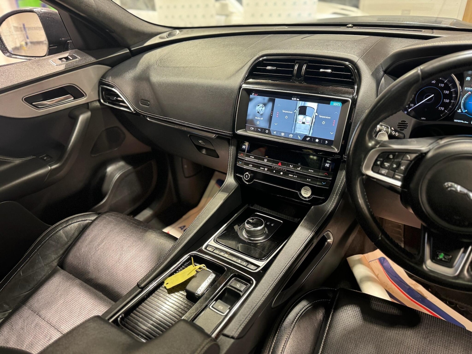 Used Jaguar F-Pace 2019 for sale - 76688984: Photo 15