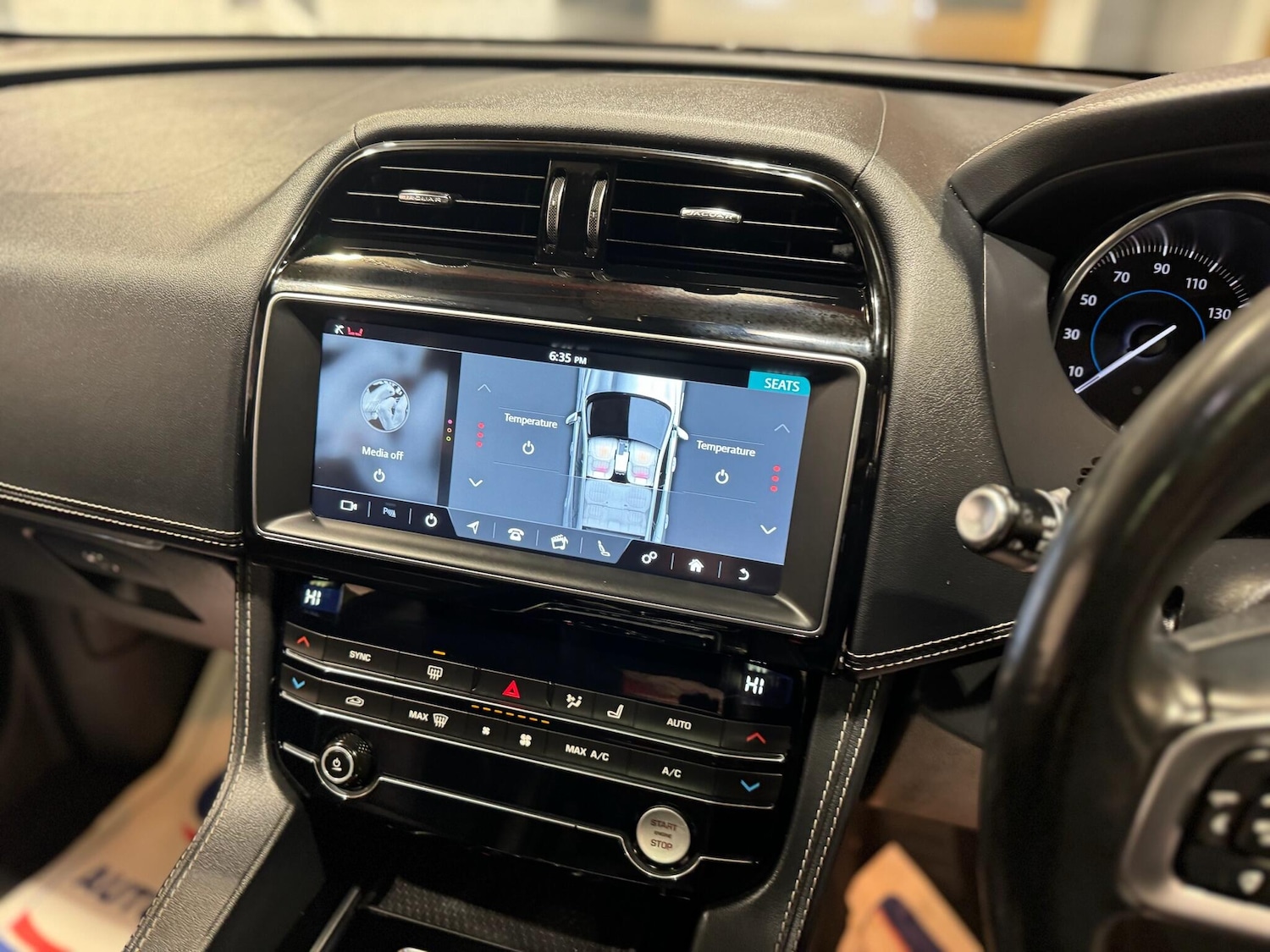 Used Jaguar F-Pace 2019 for sale - 76688984: Photo 17