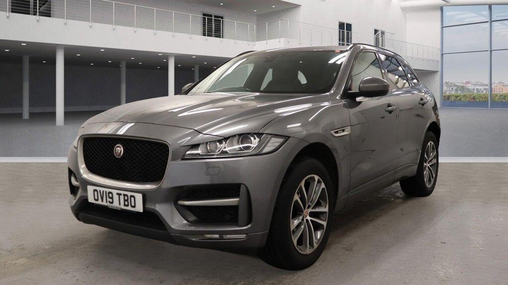 Used Jaguar F-Pace 2019 for sale - 76688984: Photo 2