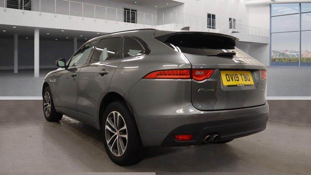Used Jaguar F-Pace 2019 for sale - 76688984: Photo 3