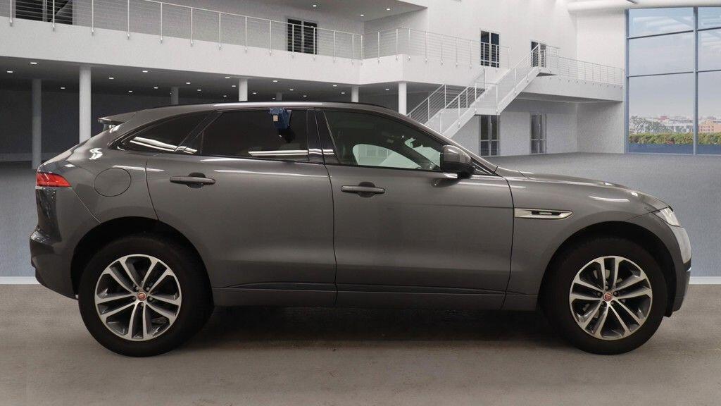 Used Jaguar F-Pace 2019 for sale - 76688984: Photo 5