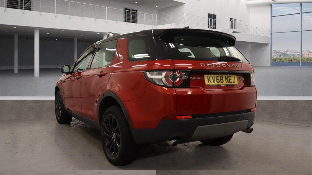 Used Land Rover Discovery Sport 2018 for sale - 76689562: Photo 3