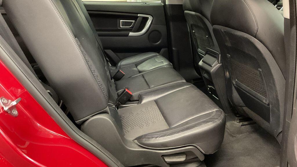 Used Land Rover Discovery Sport 2018 for sale - 76689562: Photo 6