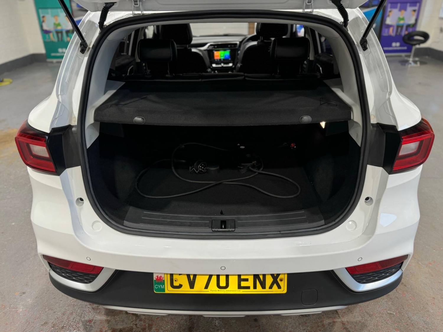 Vehicle 21