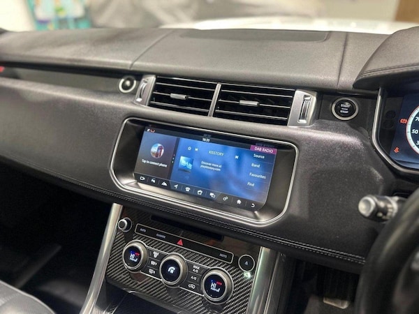 Used Land Rover Range Rover Sport 2018 for sale - 74888544: Photo 18