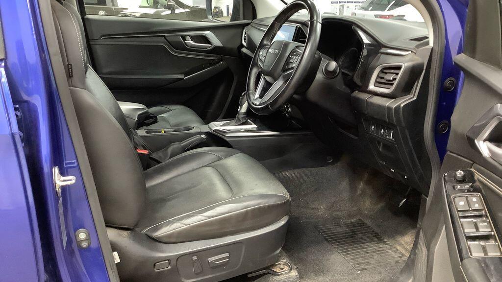 Used Isuzu D-Max 2023 for sale - 76513240: Photo 8