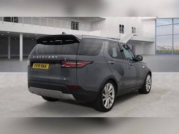 Used Land Rover Discovery 2018 for sale - 76167511: Photo 4