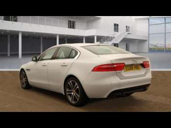 Used Jaguar XE 2017 for sale - 74935796: Photo