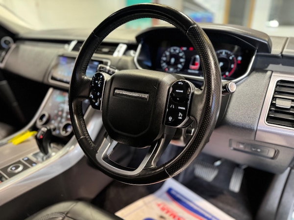 Used Land Rover Range Rover Sport 2018 for sale - 74934642: Photo 17