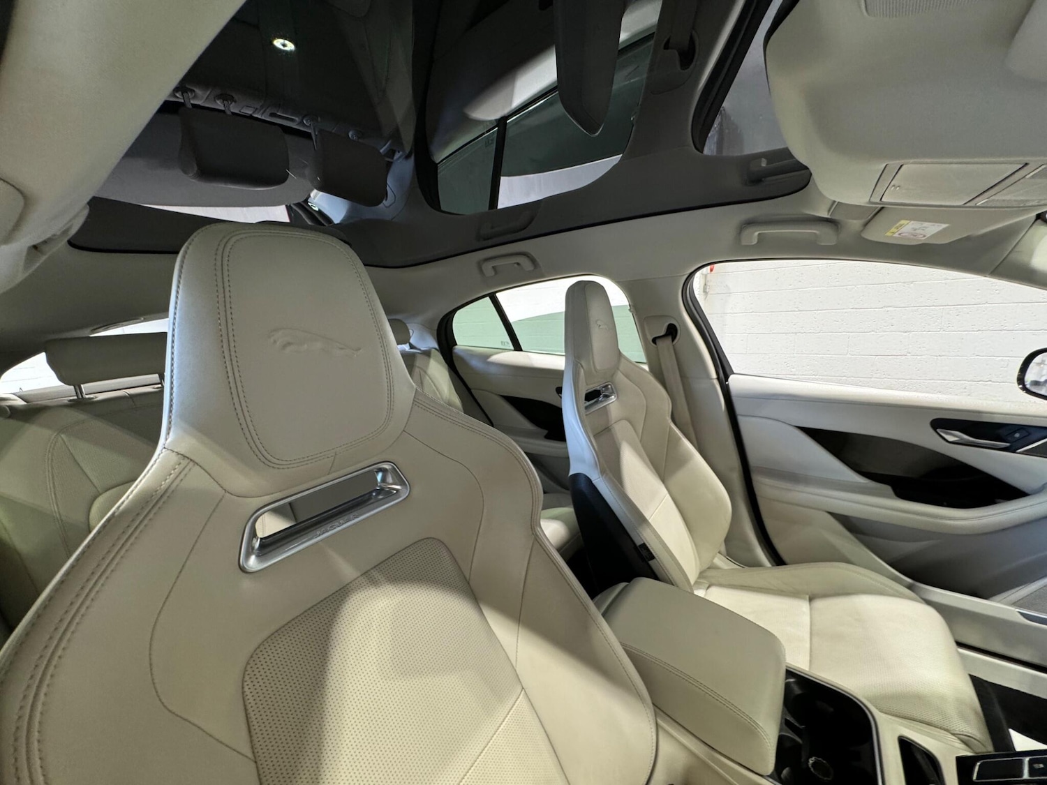 Used Jaguar I-Pace 2020 for sale - 76988730: Photo 14