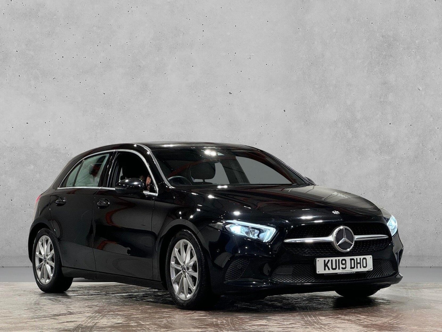 Used Mercedes-Benz A-Class 2019 for sale - 76994322: Photo 3