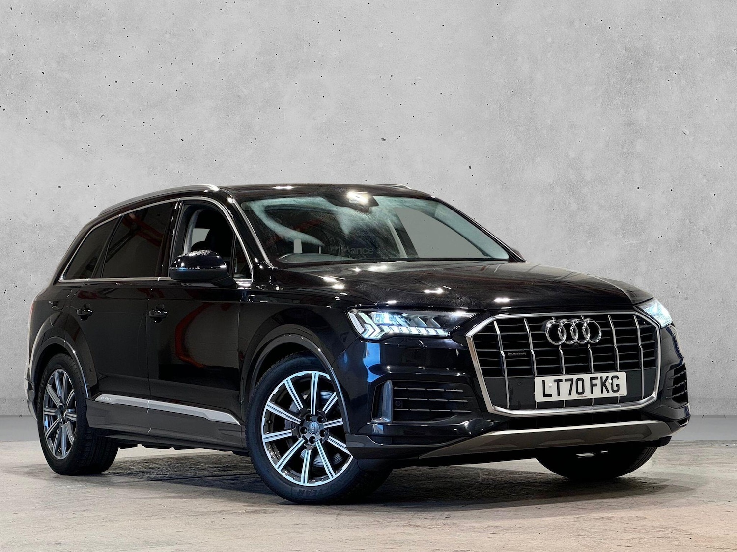 Used Audi Q7 2020 for sale - 76214808: Photo 1