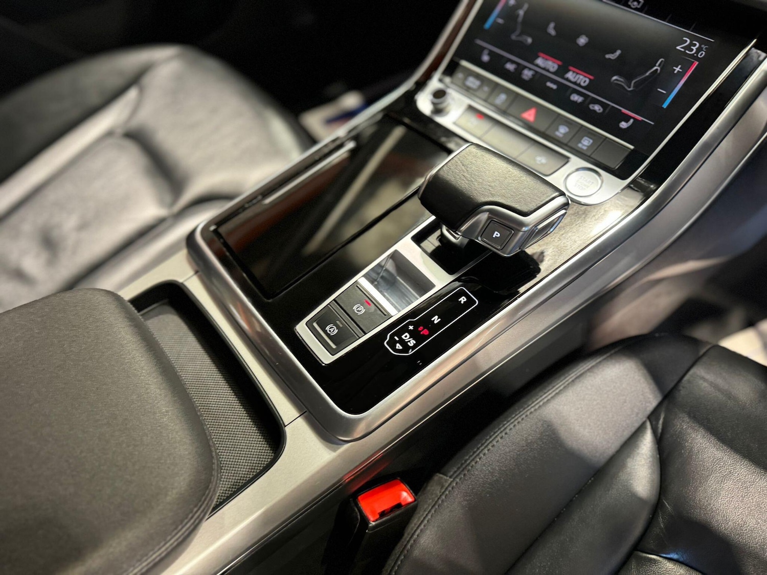 Used Audi Q7 2020 for sale - 76214808: Photo 15