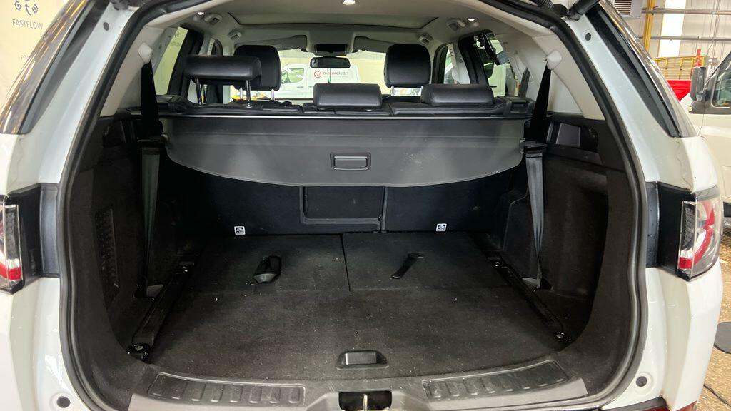 Used Land Rover Discovery Sport 2017 for sale - 76166322: Photo 11