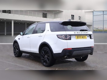 Used Land Rover Discovery Sport 2017 for sale - 76166322: Photo 4