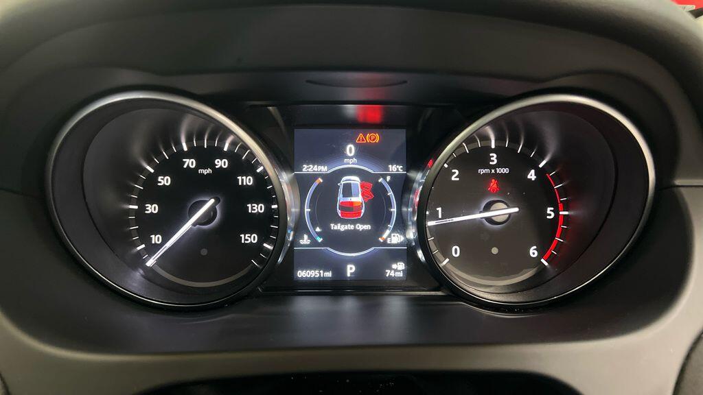 Used Land Rover Discovery Sport 2017 for sale - 76166322: Photo 9