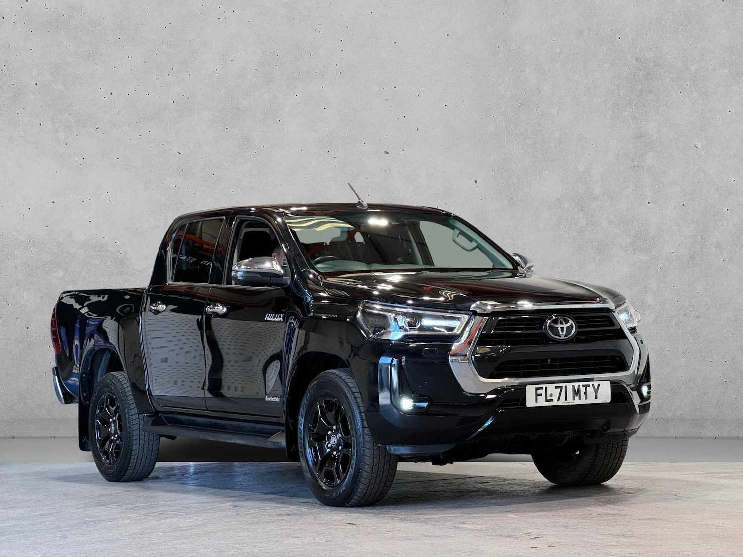 Used Toyota Hilux 2021 for sale - 76850140: Photo 3