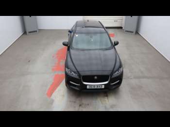 Used Jaguar F-Pace 2019 for sale - 75200335: Photo
