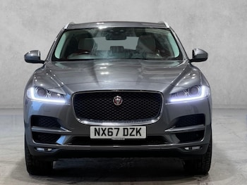 Used Jaguar F-Pace 2017 for sale - 76201445: Photo 2
