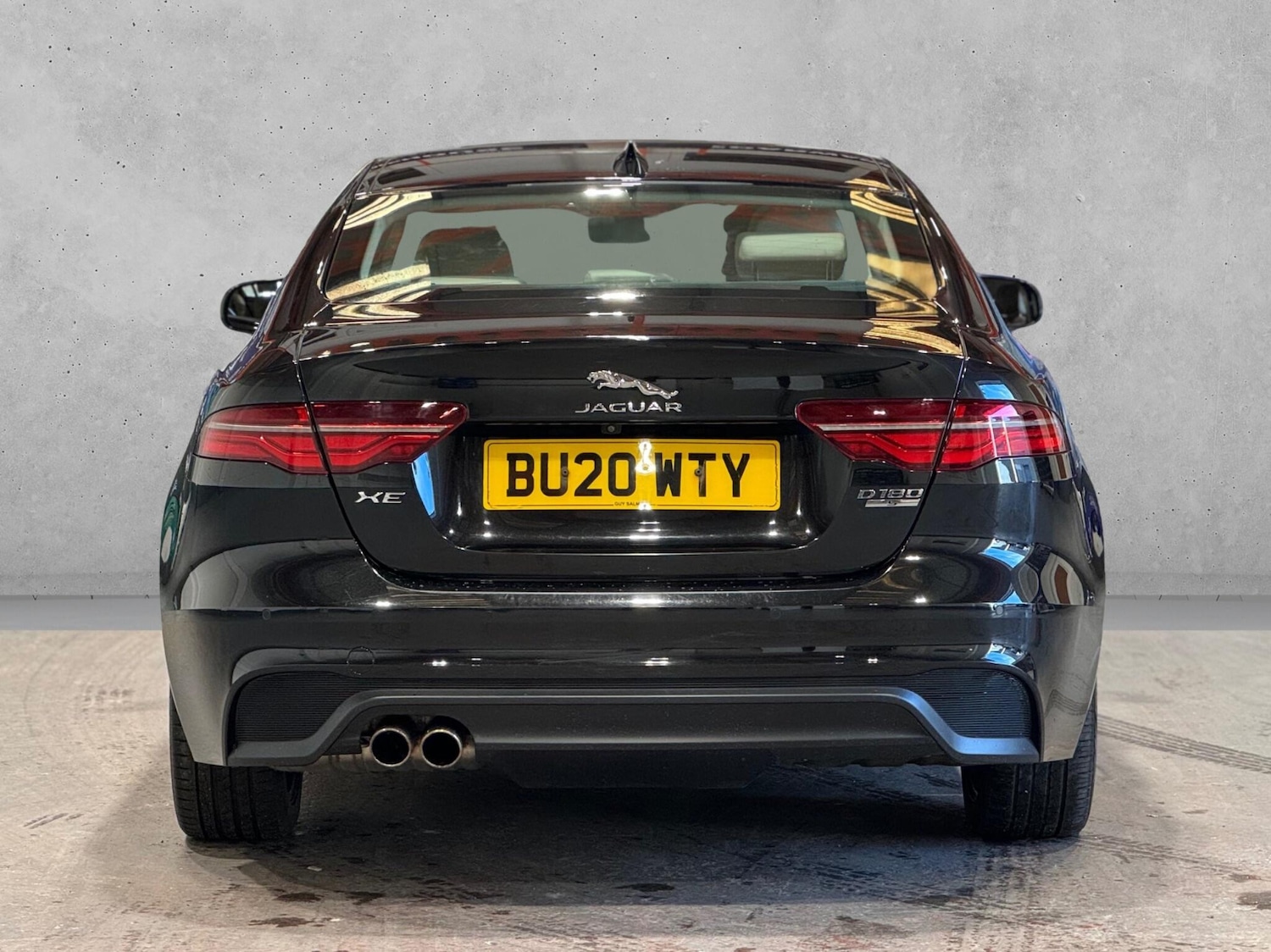 Used Jaguar XE 2020 for sale - 76752961: Photo 6