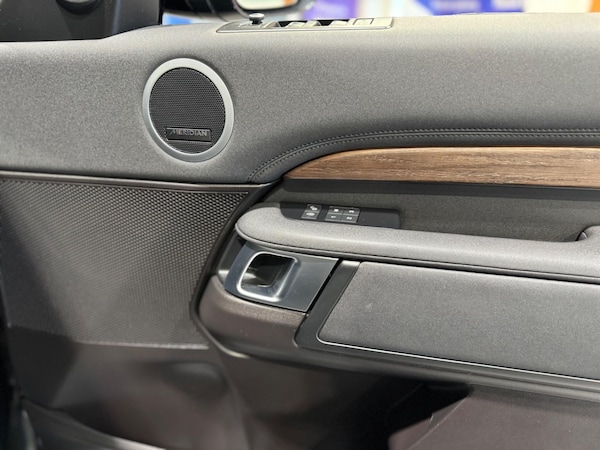 Used Land Rover Discovery 2019 for sale - 75563027: Photo 21