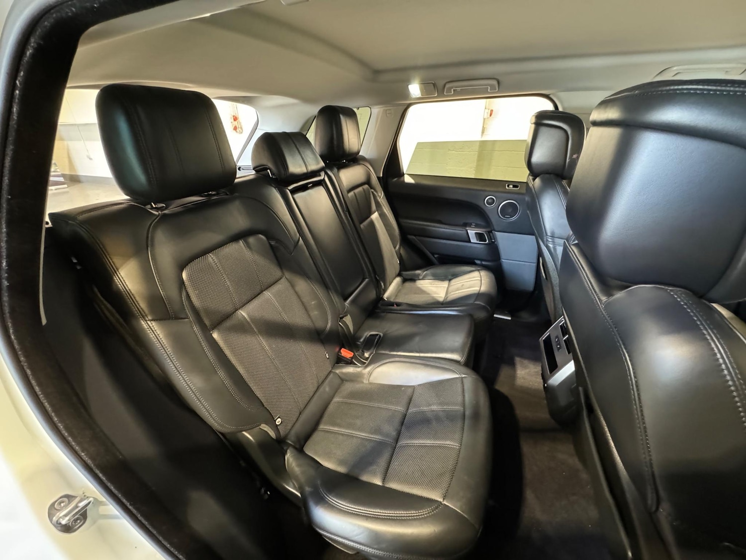 Used Land Rover Range Rover Sport 2018 for sale - 76996492: Photo 11