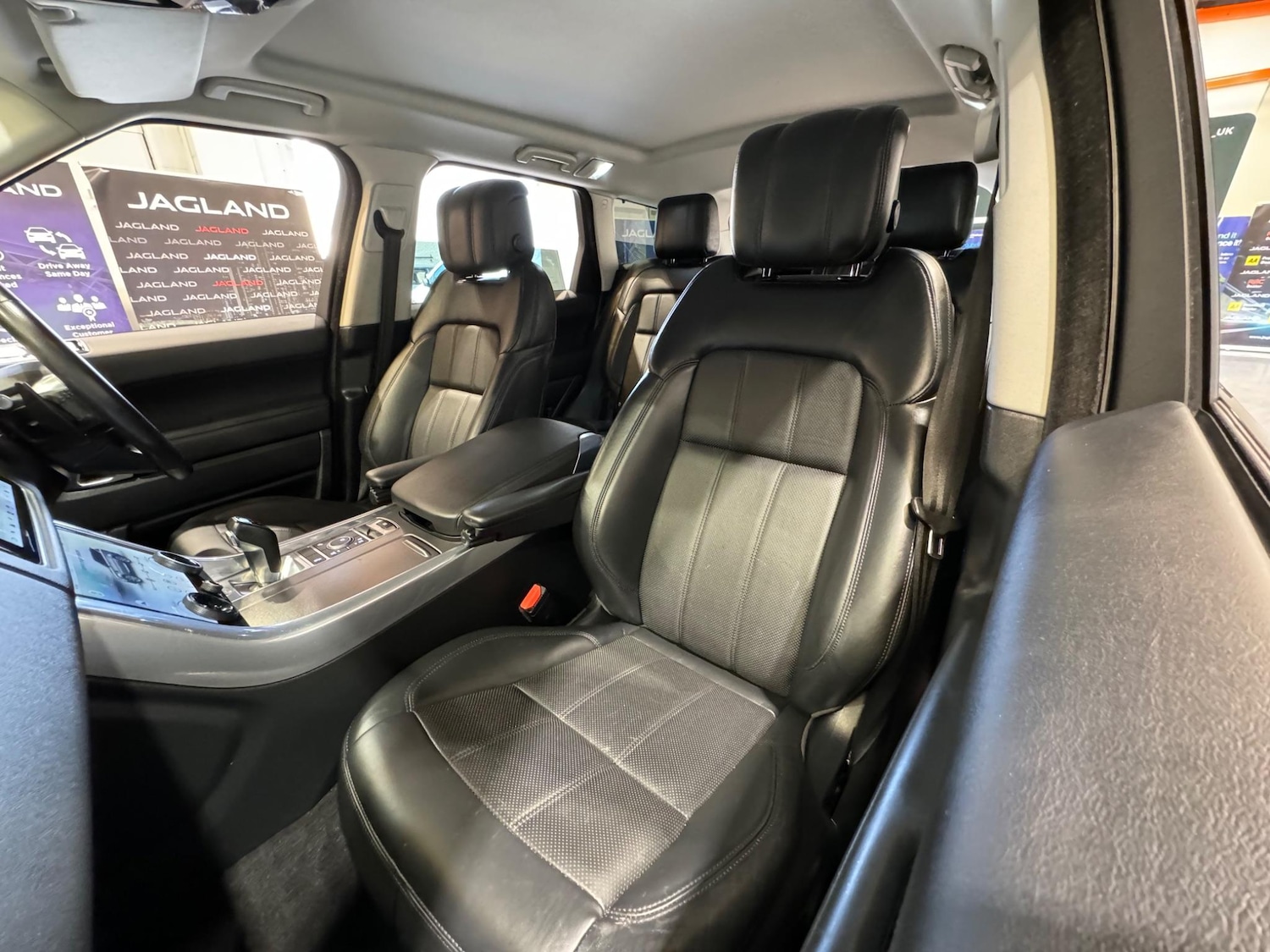 Used Land Rover Range Rover Sport 2018 for sale - 76996492: Photo 12