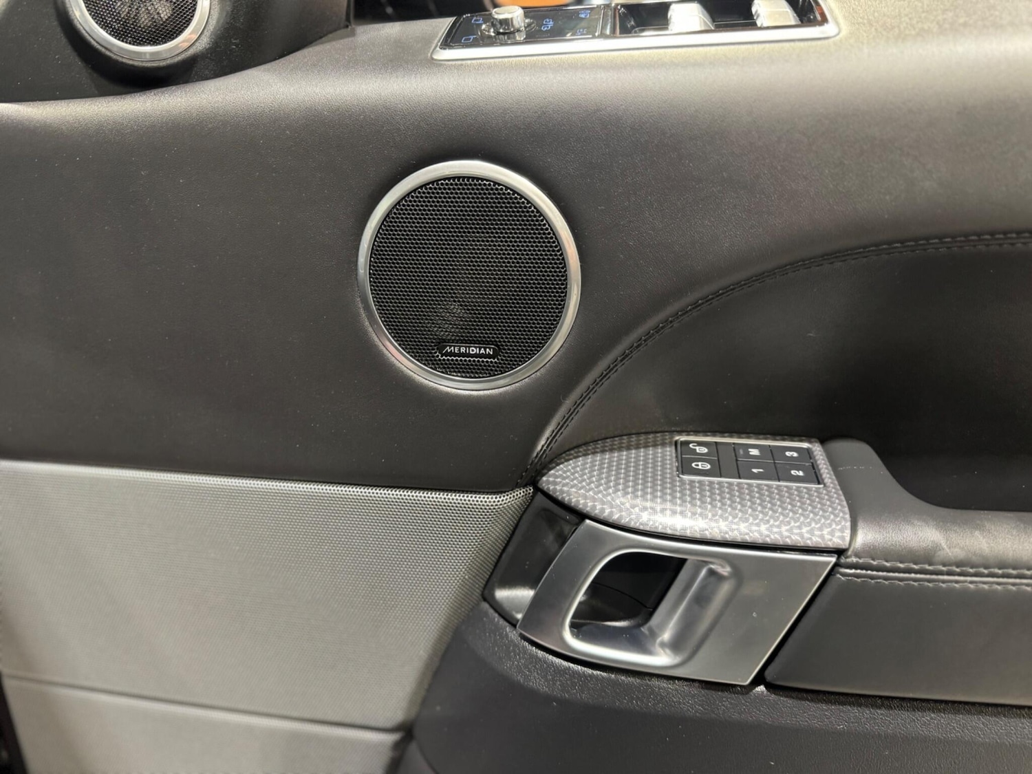 Used Land Rover Range Rover Sport 2018 for sale - 76167400: Photo 17