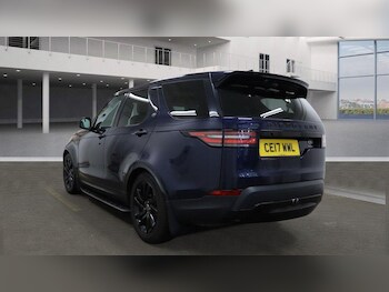 Used Land Rover Discovery 2017 for sale - 75953784: Photo