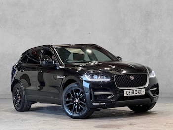 Used Jaguar F-Pace 2019 for sale - 75949233: Photo
