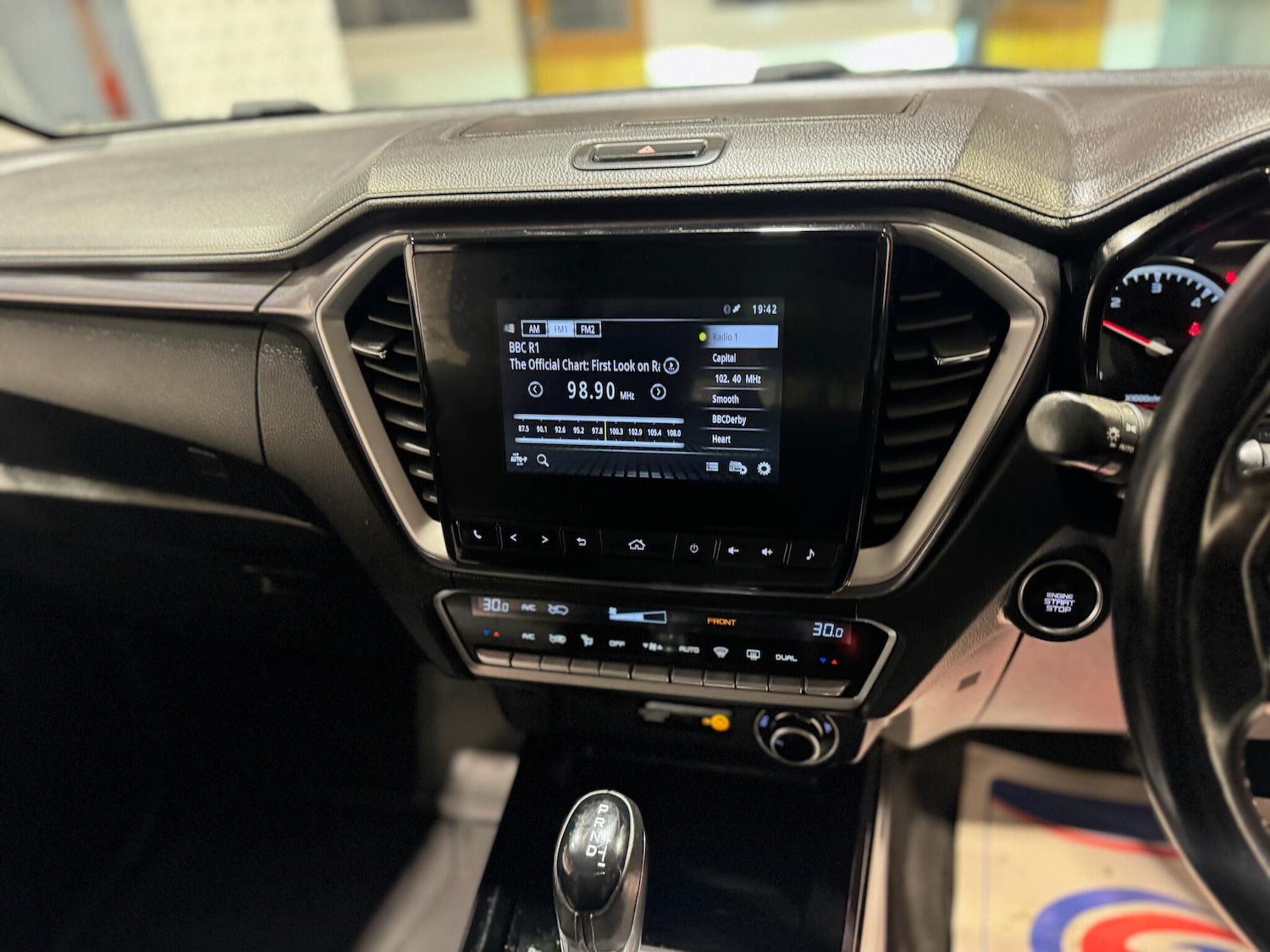 Used Isuzu D-Max 2023 for sale - 76996909: Photo 12