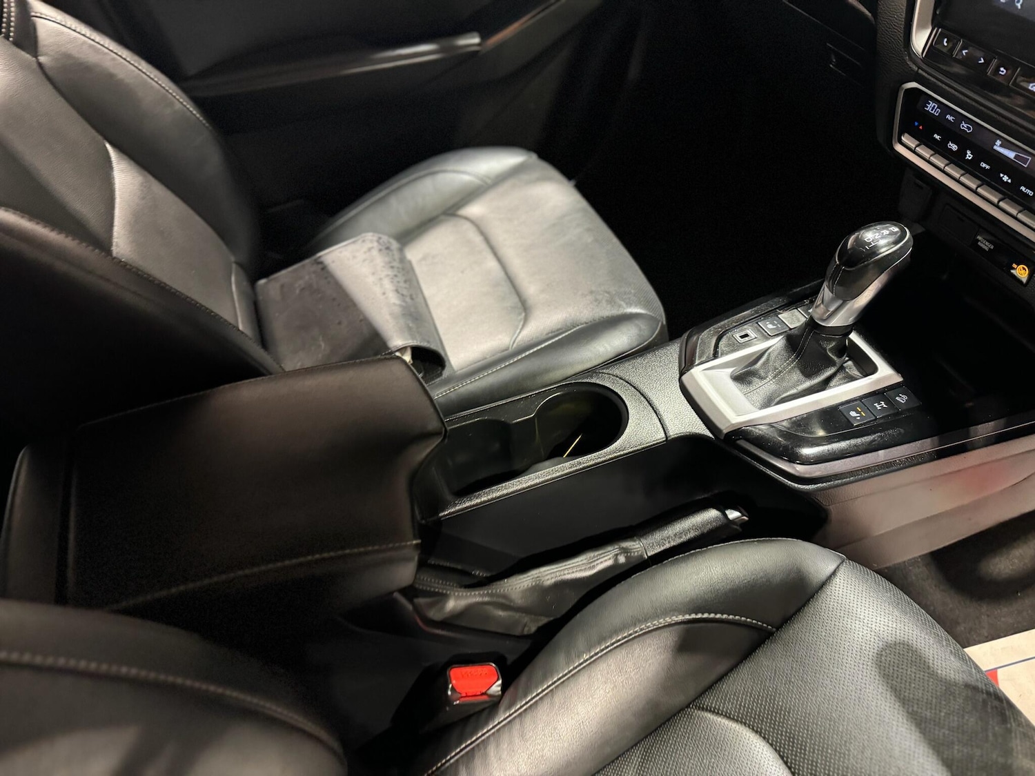 Used Isuzu D-Max 2023 for sale - 76996909: Photo 15