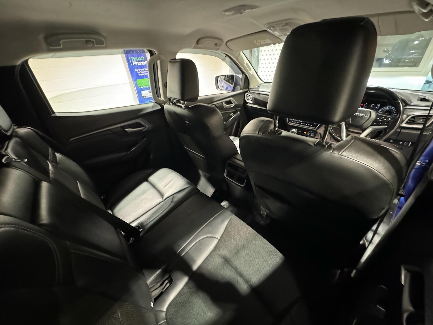 Used Isuzu D-Max 2023 for sale - 76996909: Photo 17