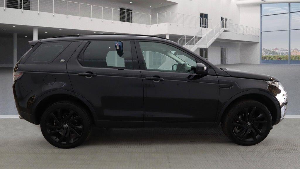Used Land Rover Discovery Sport 2015 for sale - 76166605: Photo 5