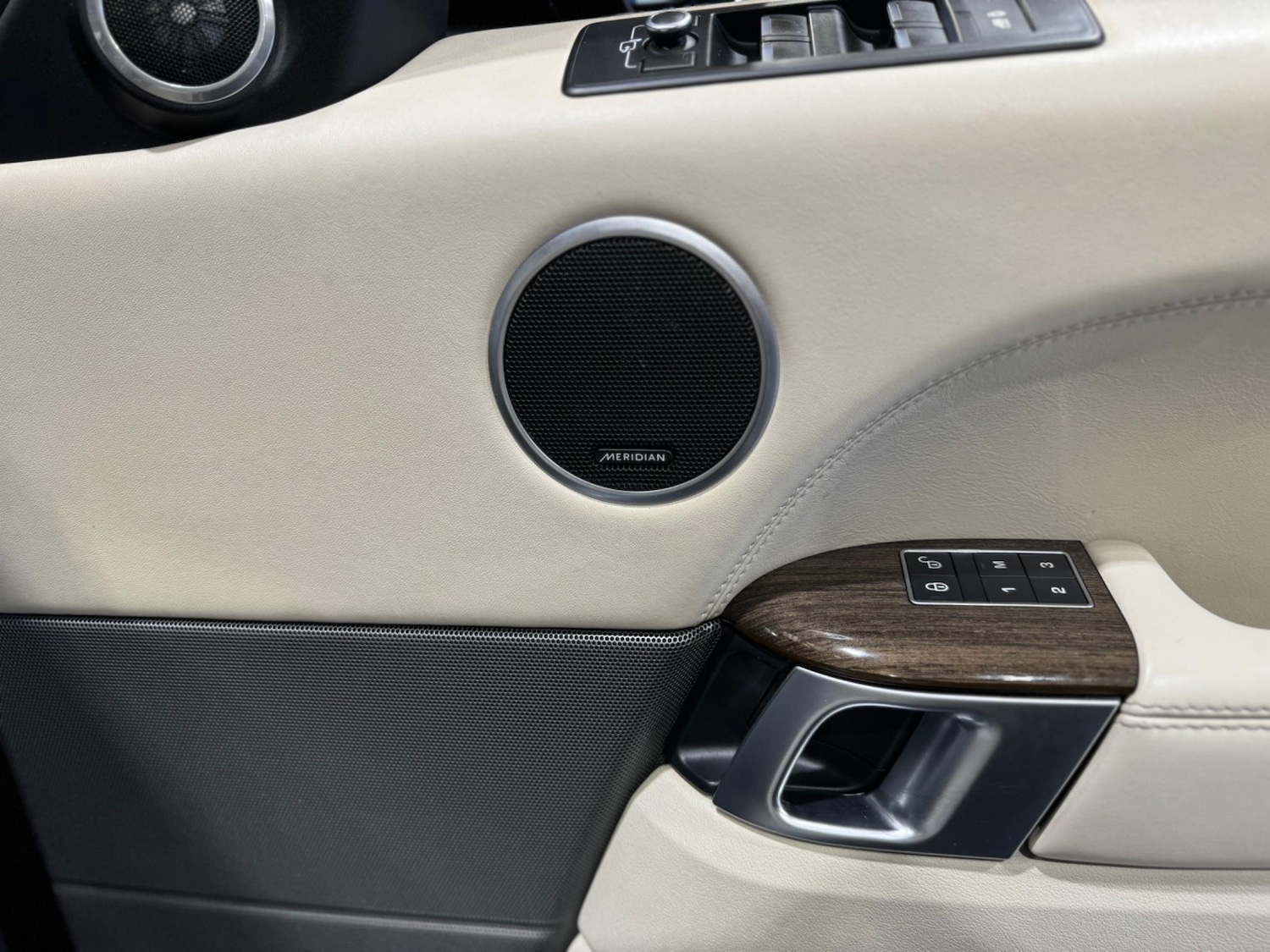 Used Land Rover Range Rover Sport 2016 for sale - 77039807: Photo 18