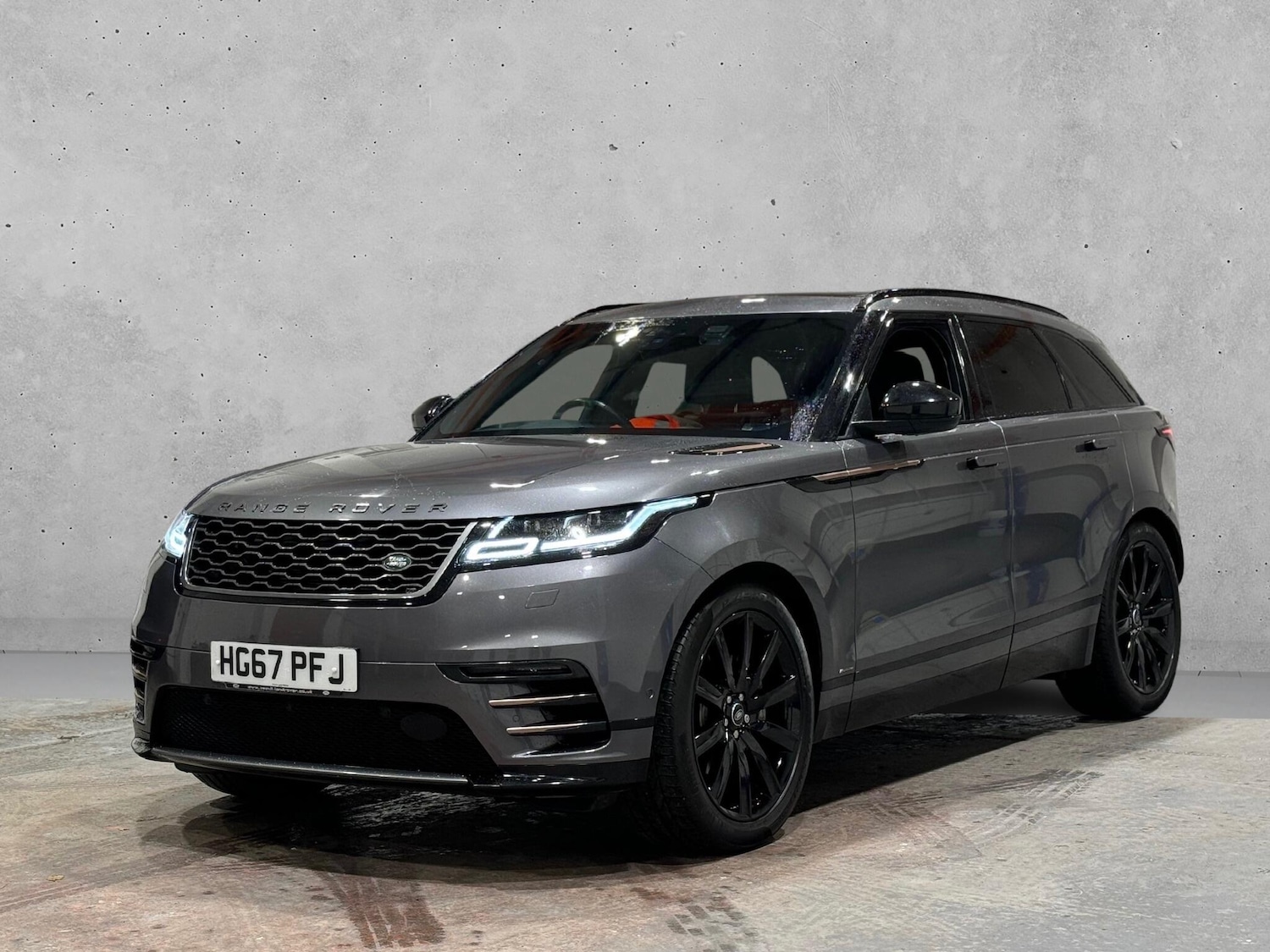 Used Land Rover Range Rover Velar 2018 for sale - 76800845: Photo 4