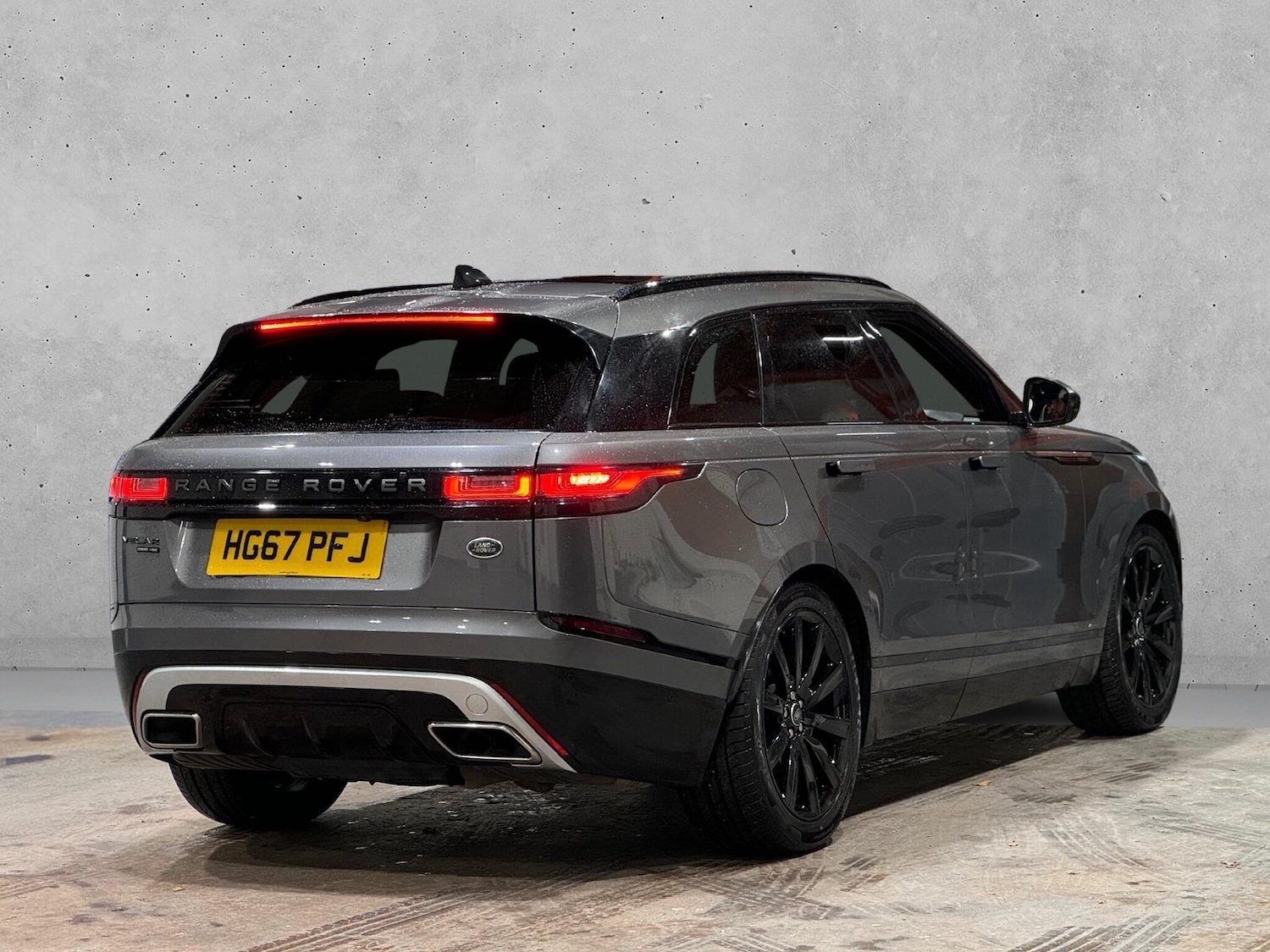 Used Land Rover Range Rover Velar 2018 for sale - 76800845: Photo 5