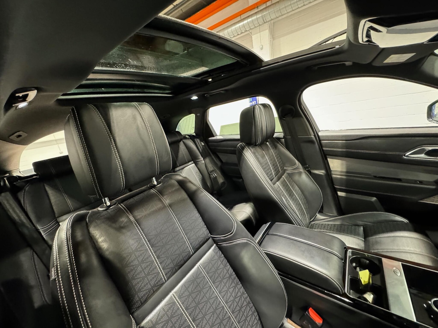 Used Land Rover Range Rover Velar 2018 for sale - 76800845: Photo 9