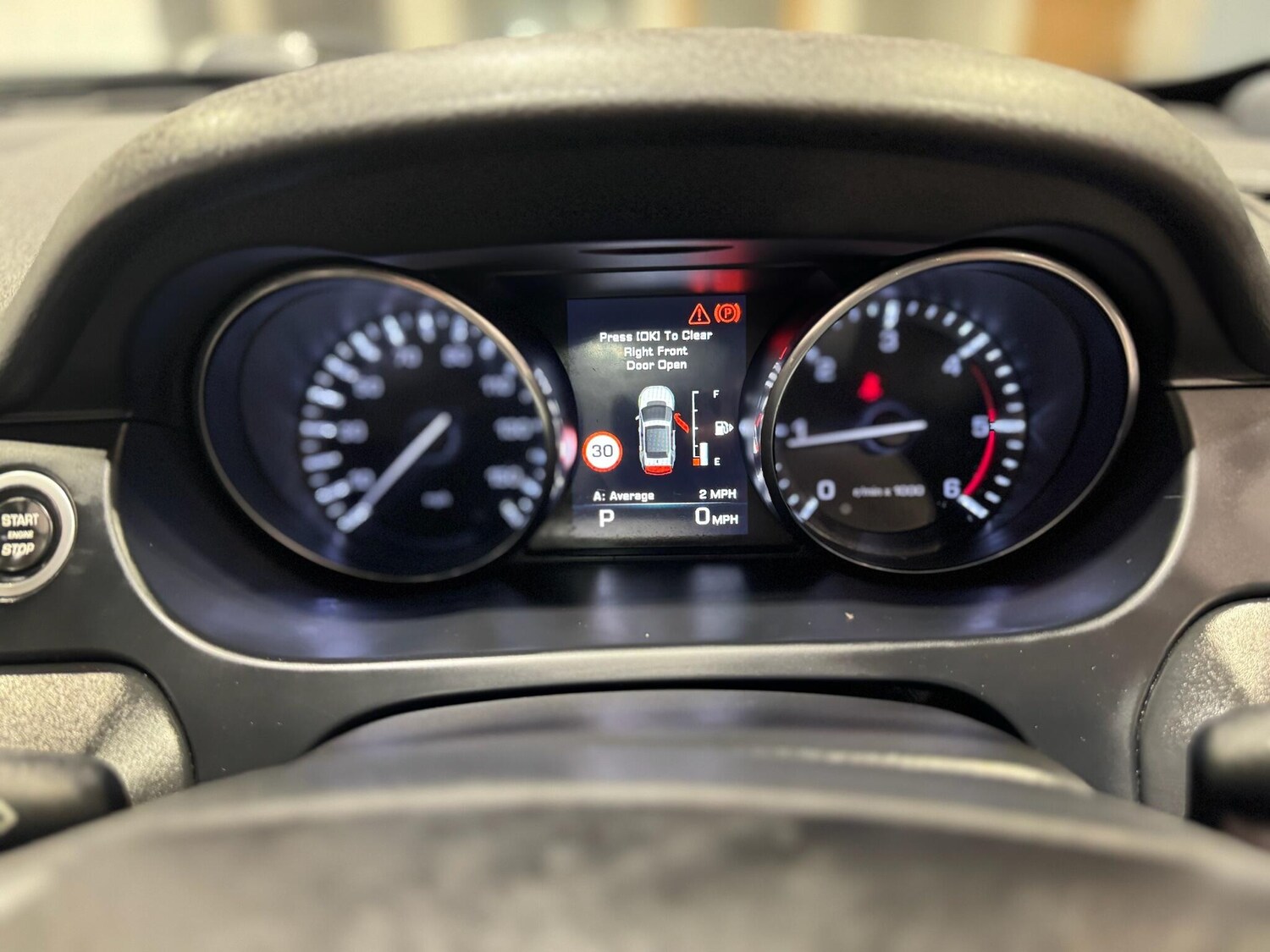 Used Land Rover Discovery Sport 2015 for sale - 76964682: Photo 16