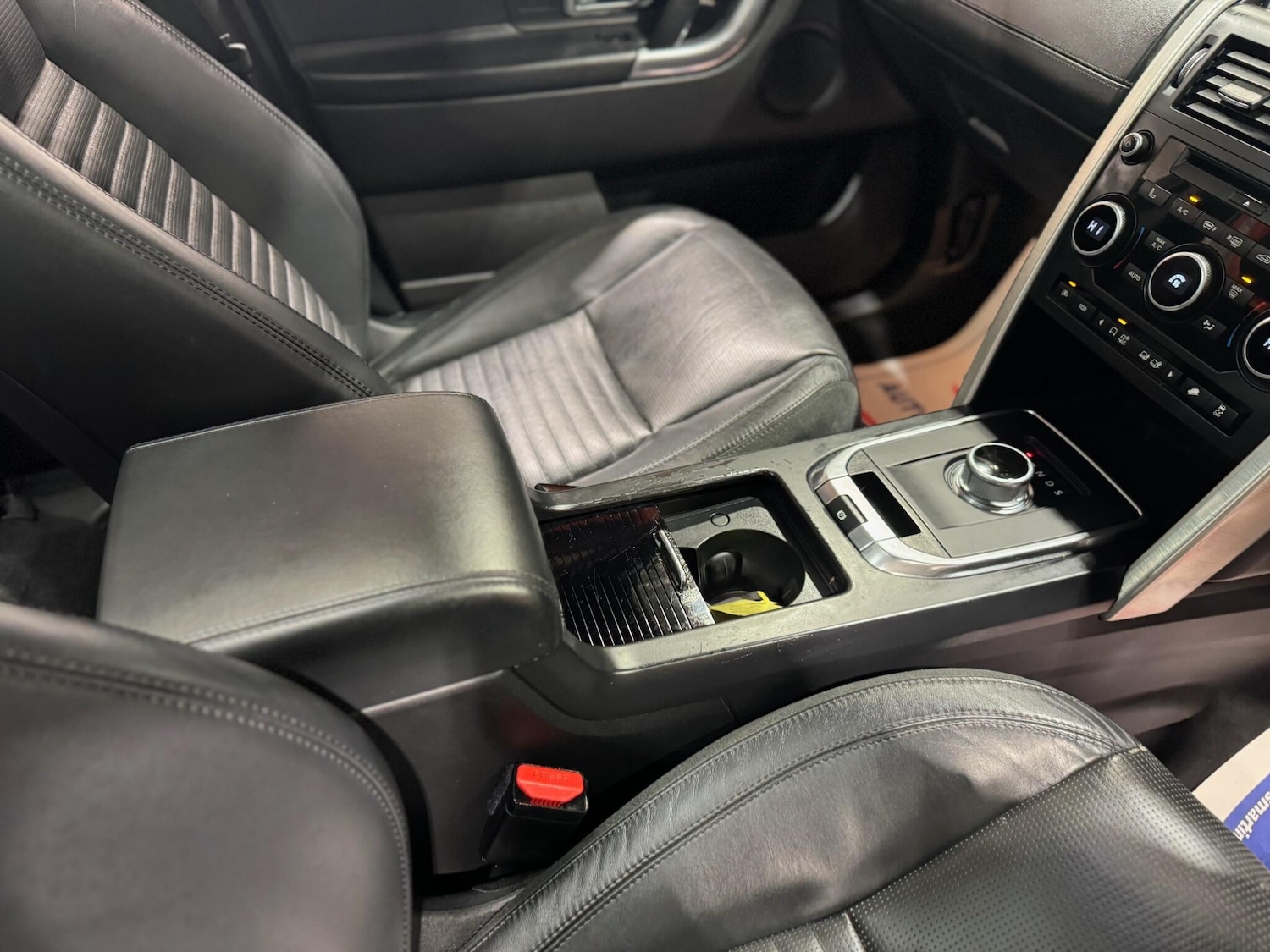 Used Land Rover Discovery Sport 2015 for sale - 76964682: Photo 20