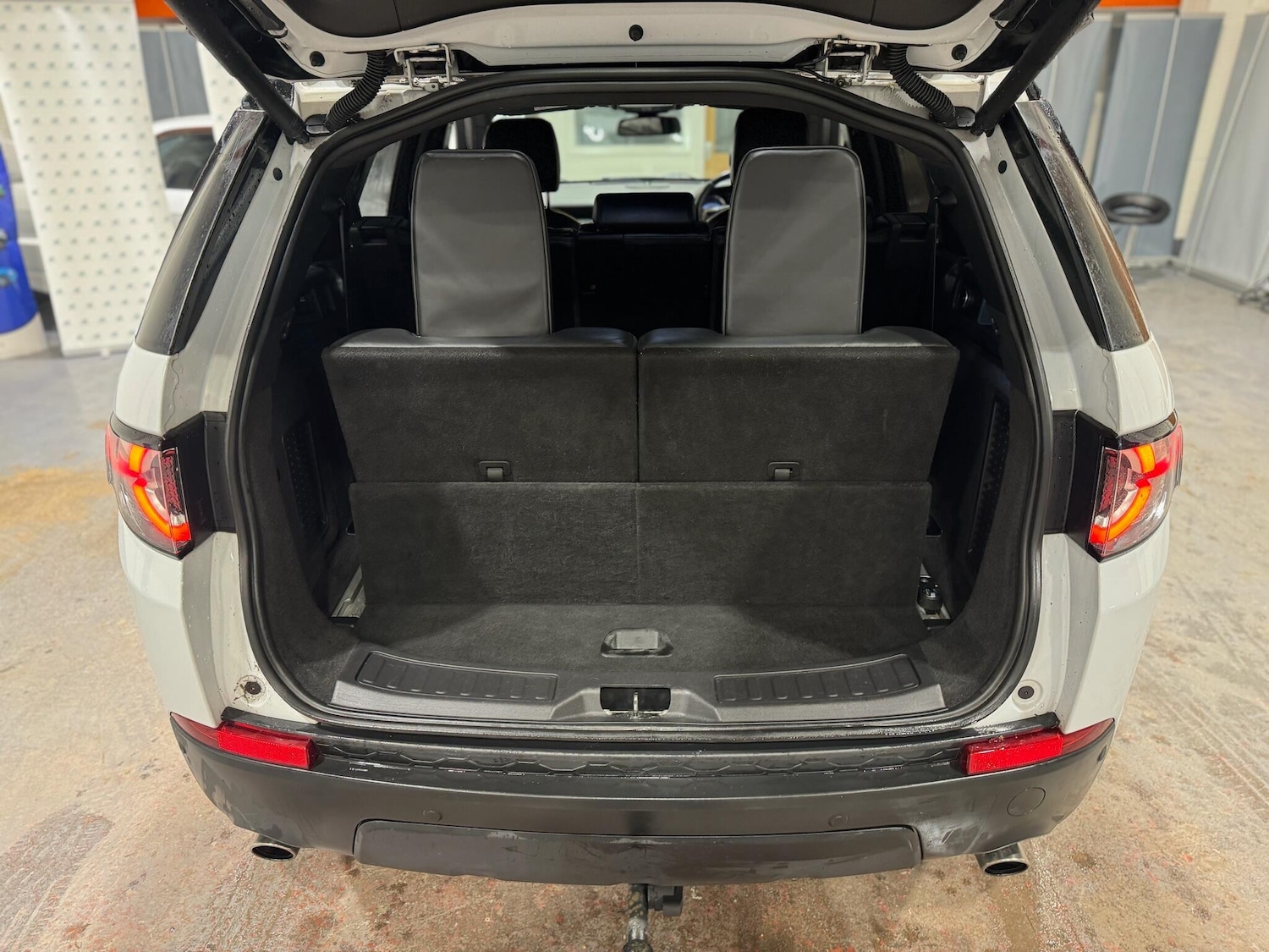 Used Land Rover Discovery Sport 2015 for sale - 76964682: Photo 24