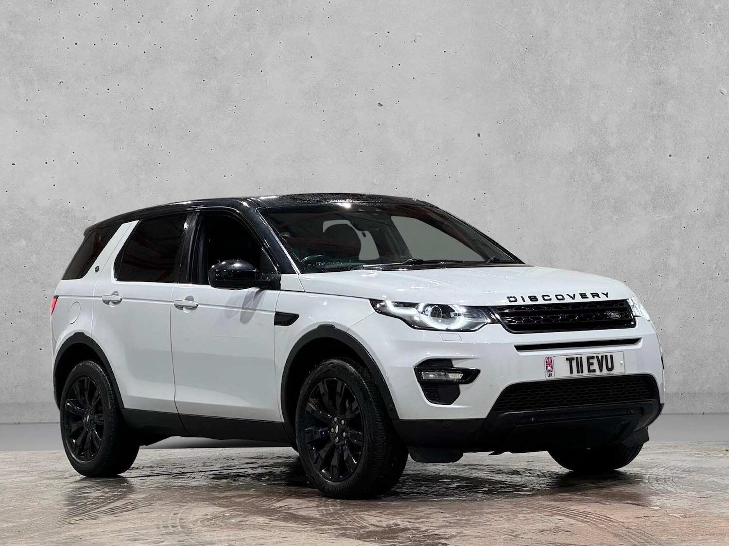 Used Land Rover Discovery Sport 2015 for sale - 76964682: Photo 3