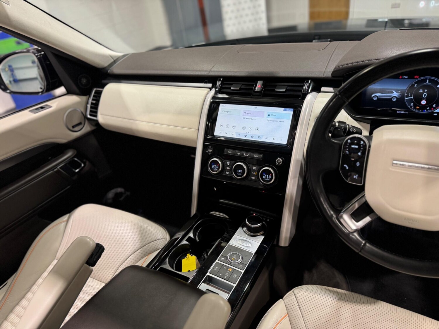 Used Land Rover Discovery 2019 for sale - 76099140: Photo 10