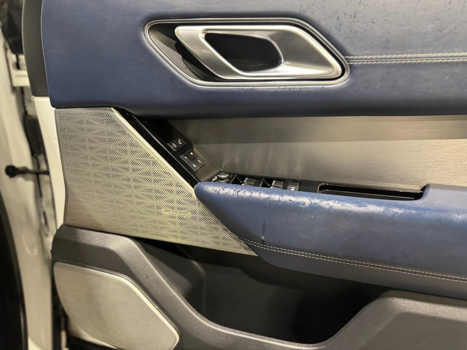 Used Land Rover Range Rover Velar 2018 for sale - 76688972: Photo 19