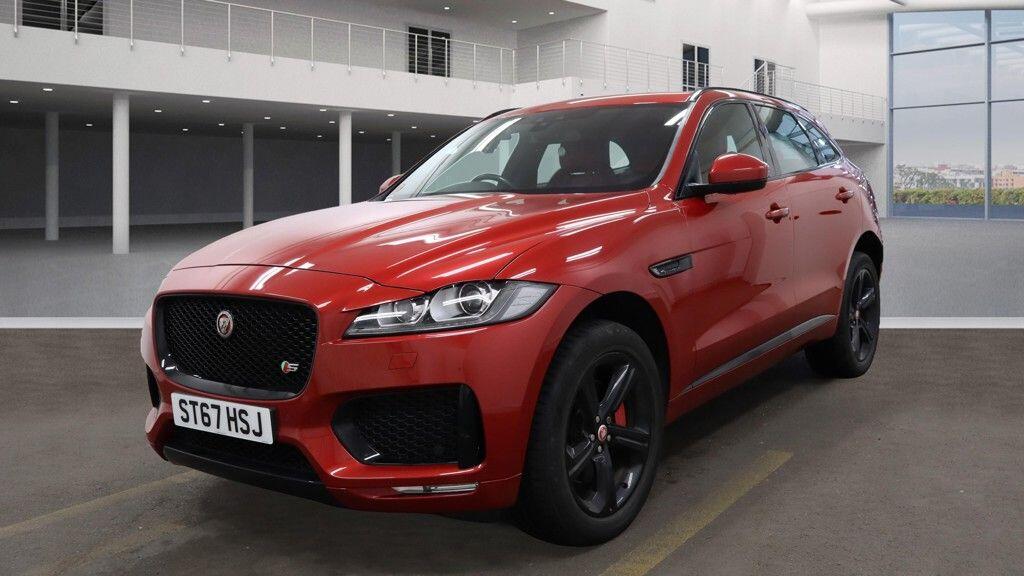 Used Jaguar F-Pace 2017 for sale - 76167353: Photo 2
