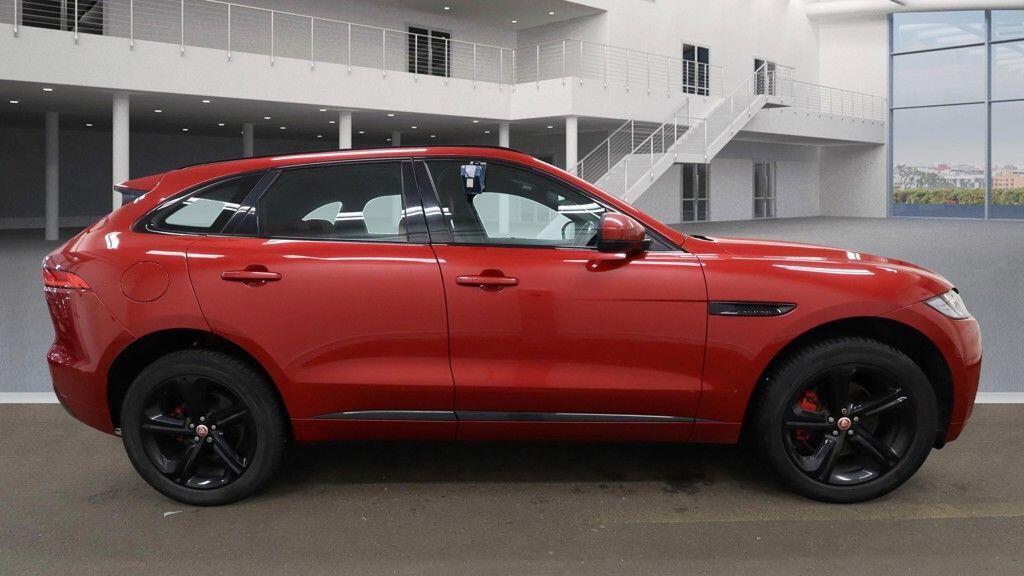 Used Jaguar F-Pace 2017 for sale - 76167353: Photo 5