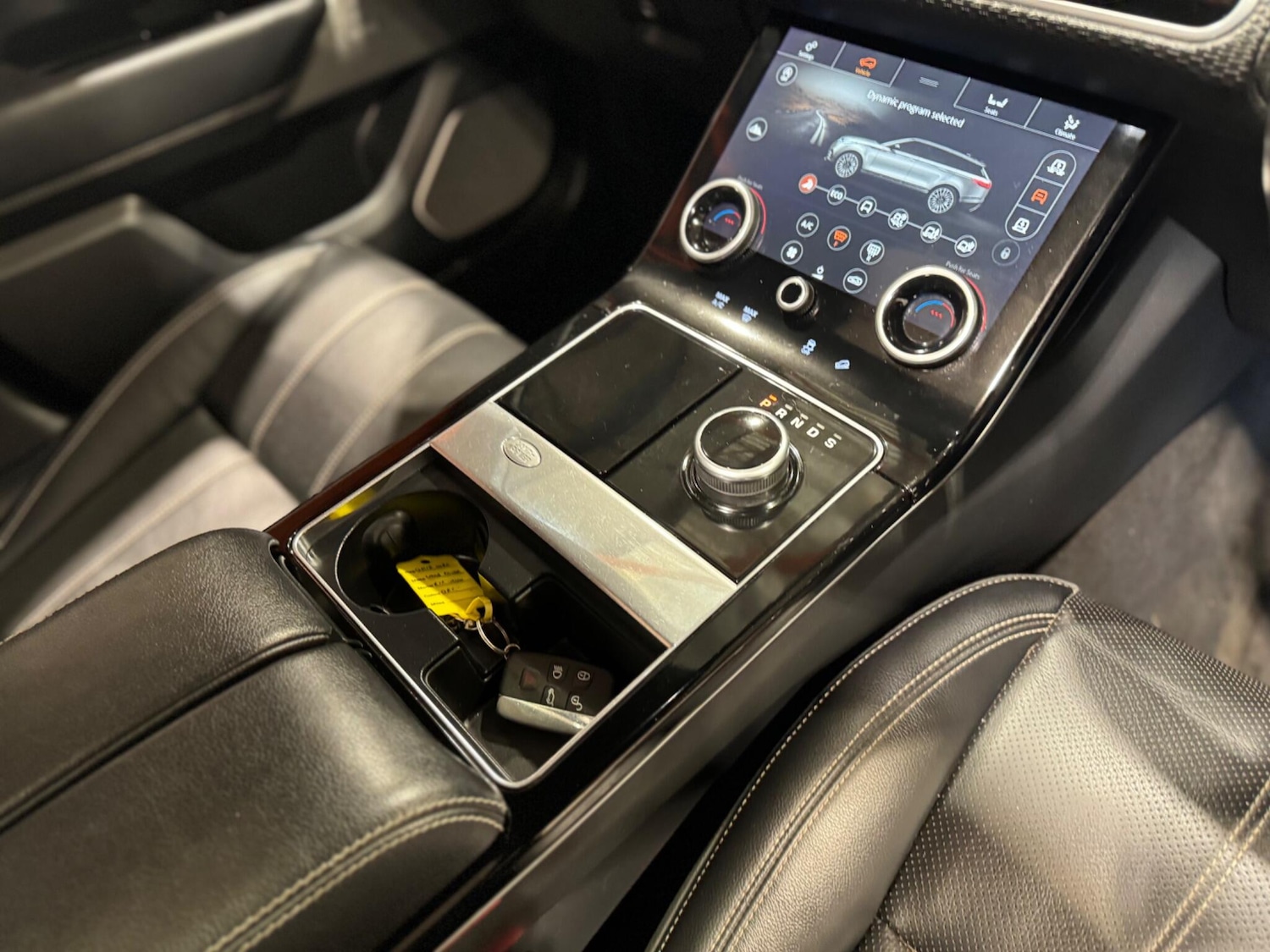 Used Land Rover Range Rover Velar 2018 for sale - 75965658: Photo 13